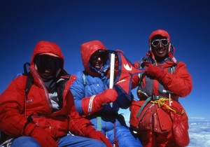 Op de top van de Mount Everest. Foto: Snow Leopard Adventures